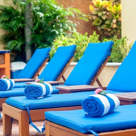 Abbey Del Sol Aparthotel Пуерто Морелос Екстериор снимка